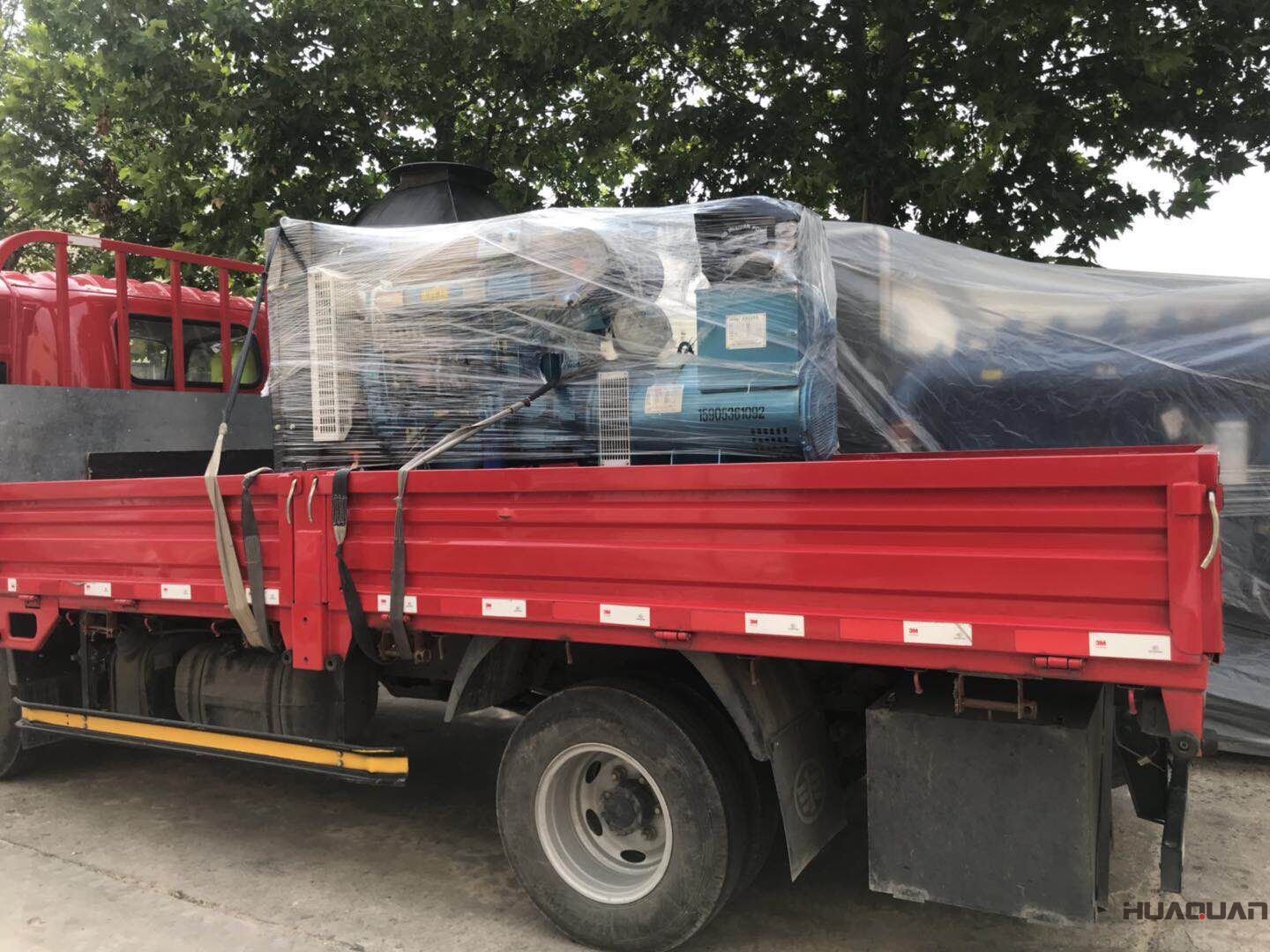  張先生訂購的一臺HQ120GF標(biāo)配柴油發(fā)電機組在7月11號發(fā)往廣東